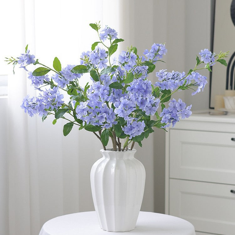 Artificial flower: long-stemmed hydrangea (Set of 4, Vase Not Included)
