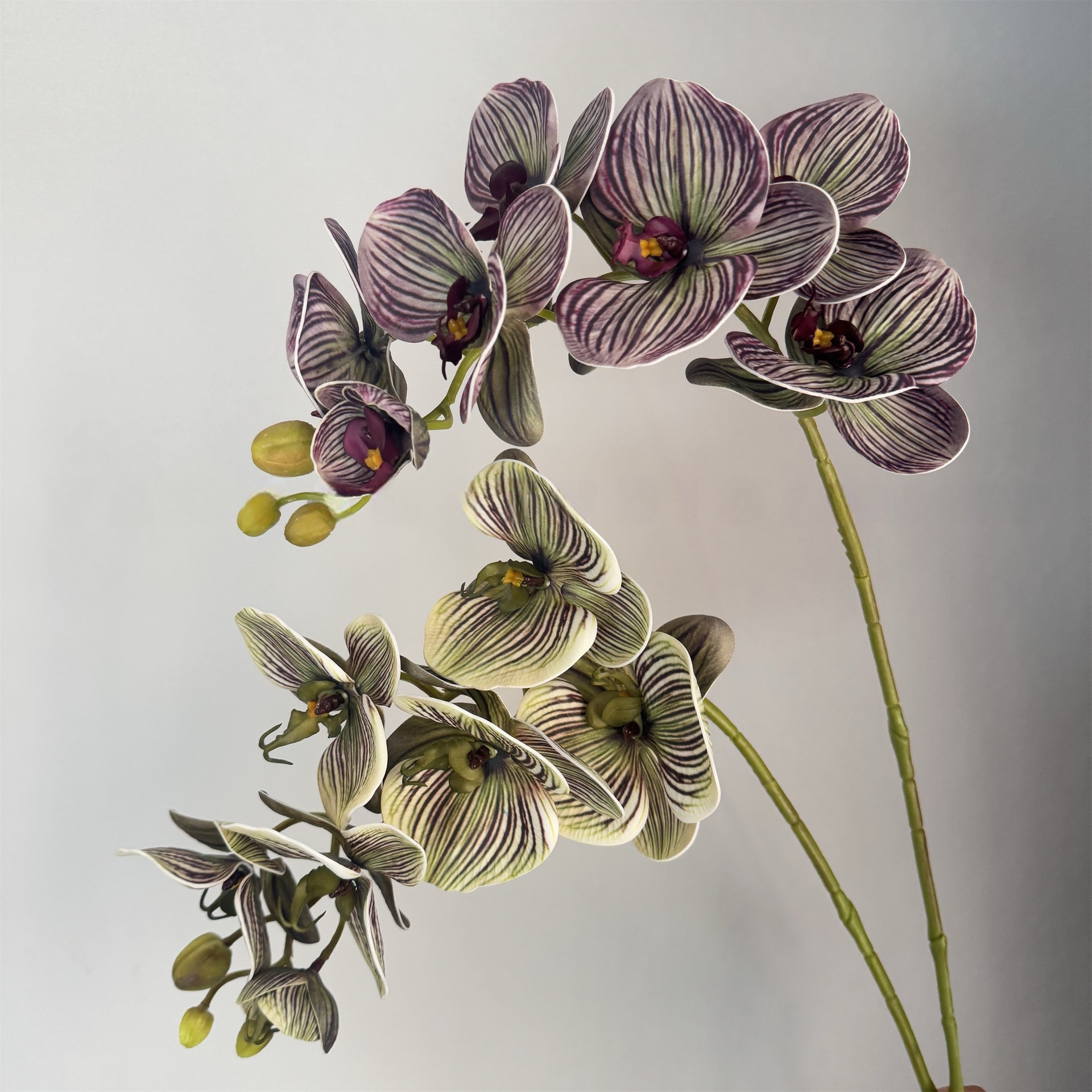 High-quality silicone artificial 7-petal Phalaenopsis orchids (4 pieces per set)