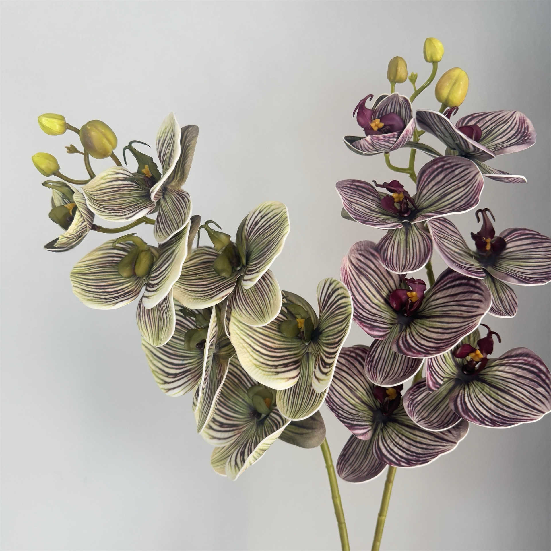 High-quality silicone artificial 7-petal Phalaenopsis orchids (4 pieces per set)